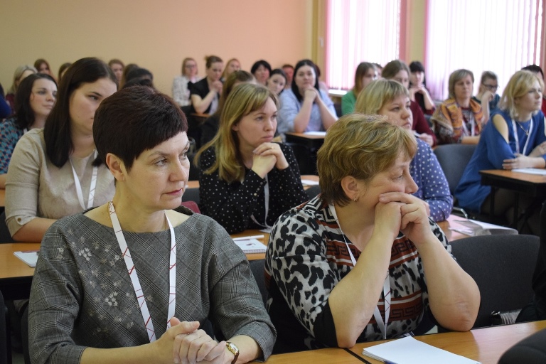 Семинар для организаторов работы с несовершеннолетними с девиантным поведением.