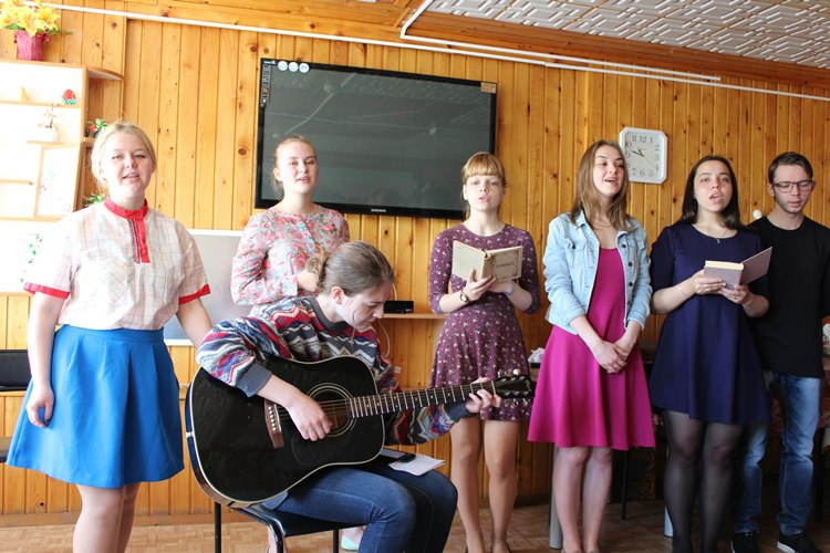 Гости-студенты