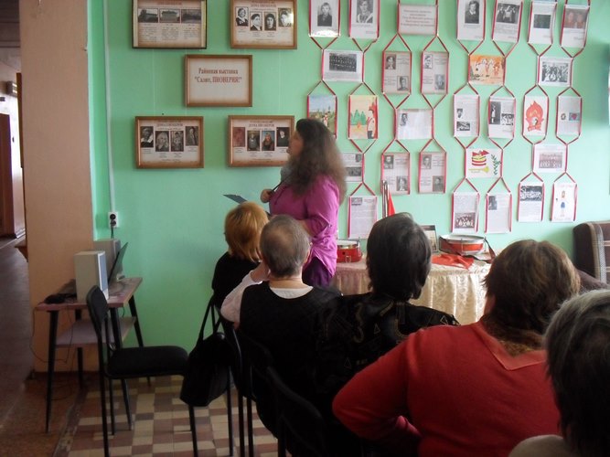 Выставка «Салют, Пионерия!»