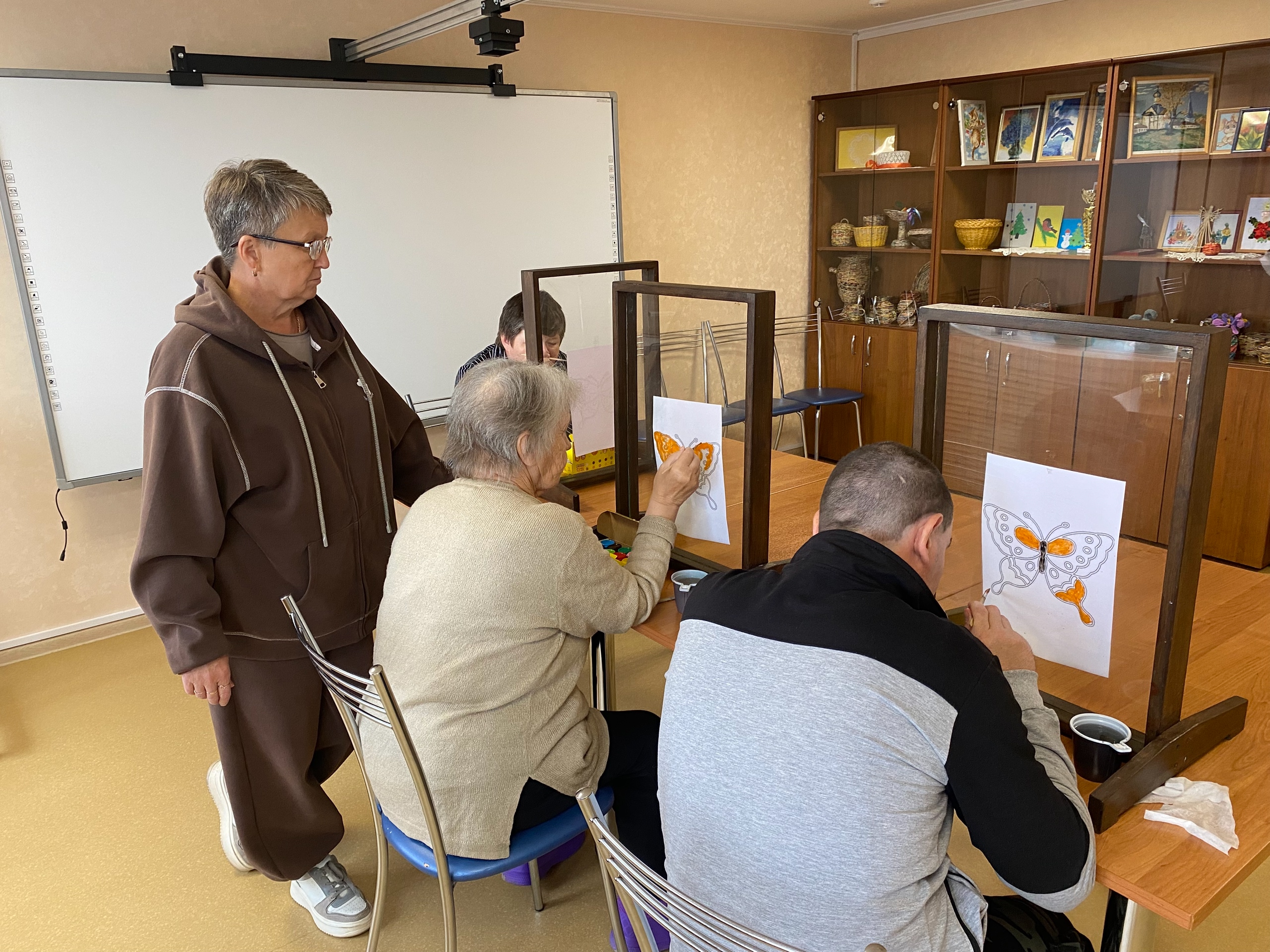 «Бабочка на стекле»