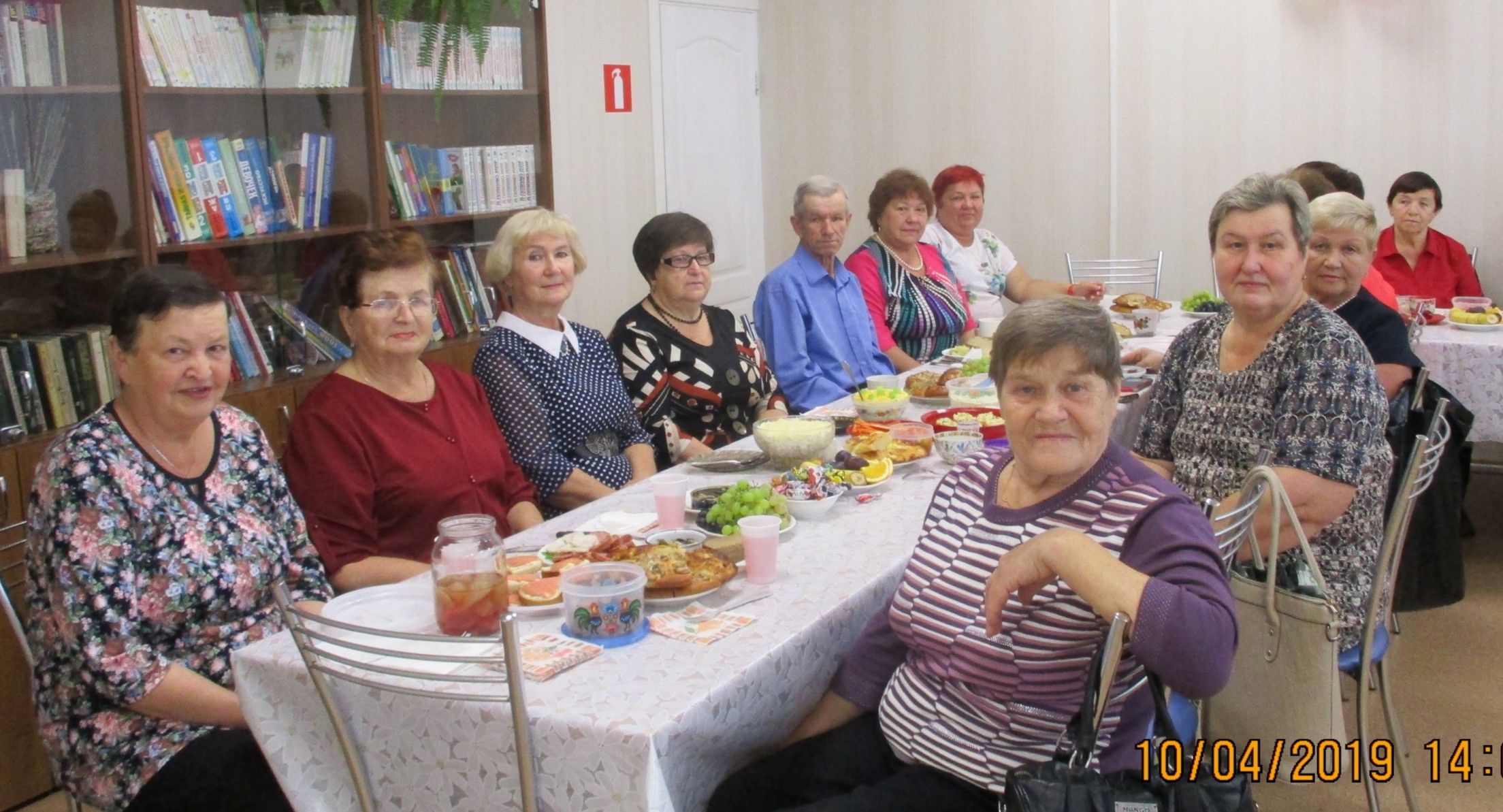 «Нам года – не беда, коль душа молода!»