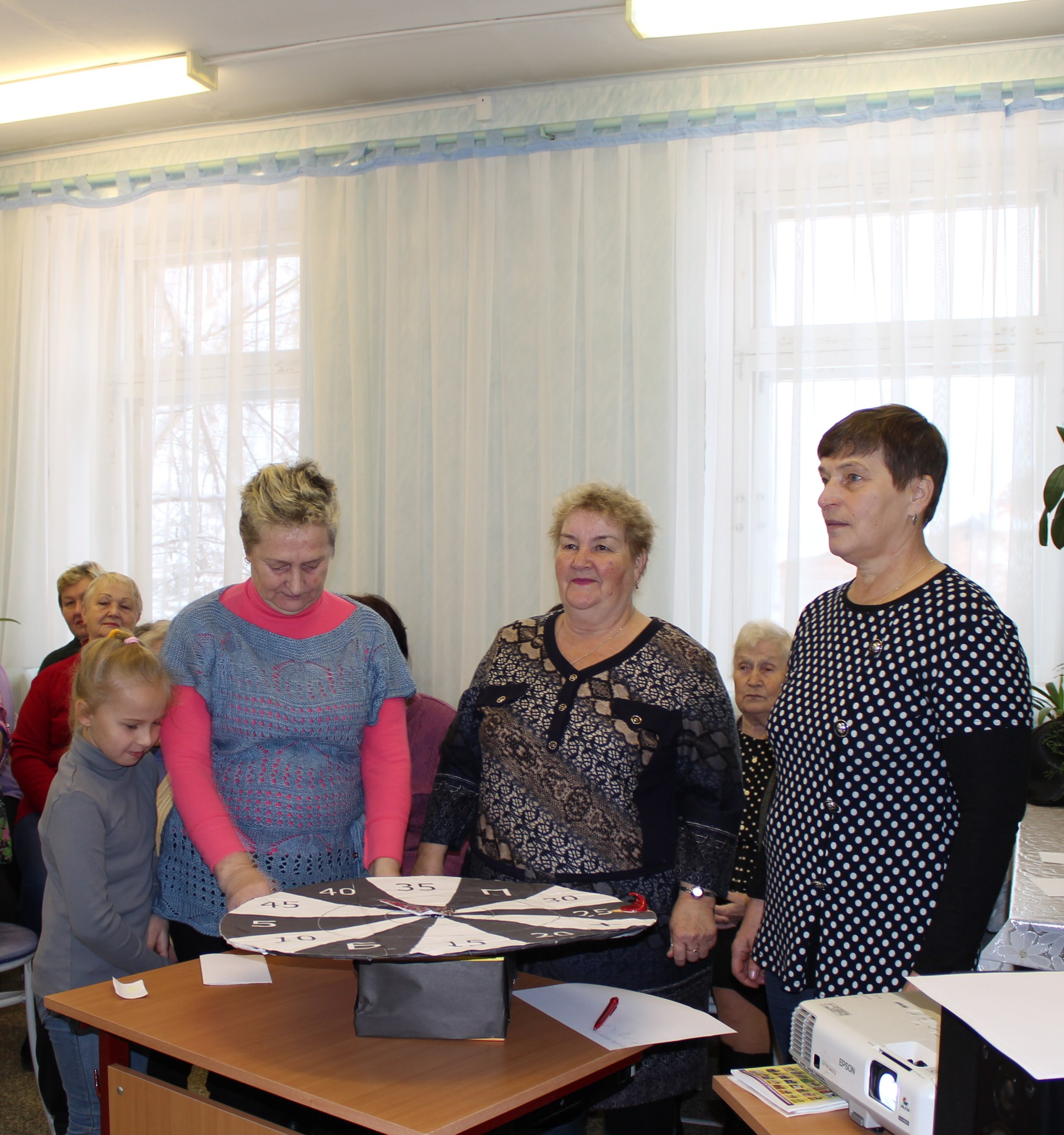 В преддверии 100-летнего юбилея Великой Октябрьской революции