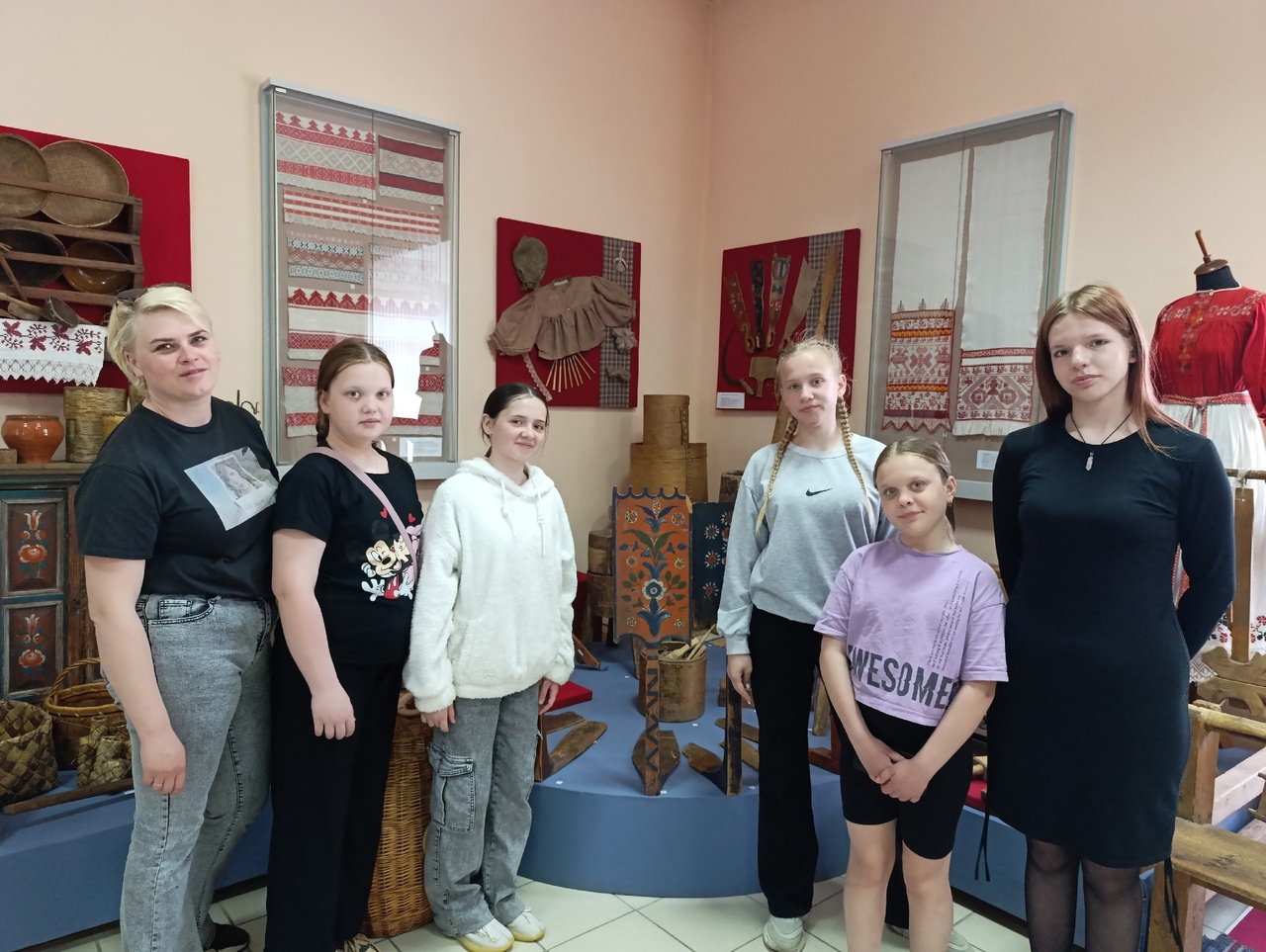 Передвижная выставка вологодских художников 