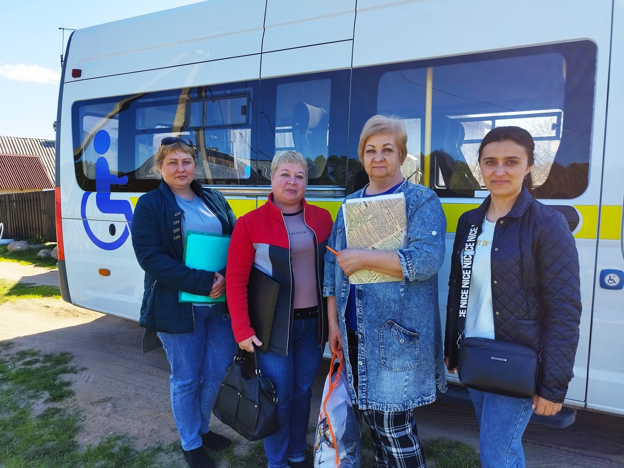 Мобильная бригада в поселке Высокое