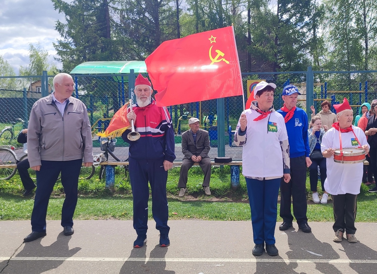 Содружество поколений