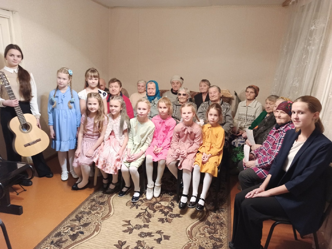 Ребята в гостях у ветеранов